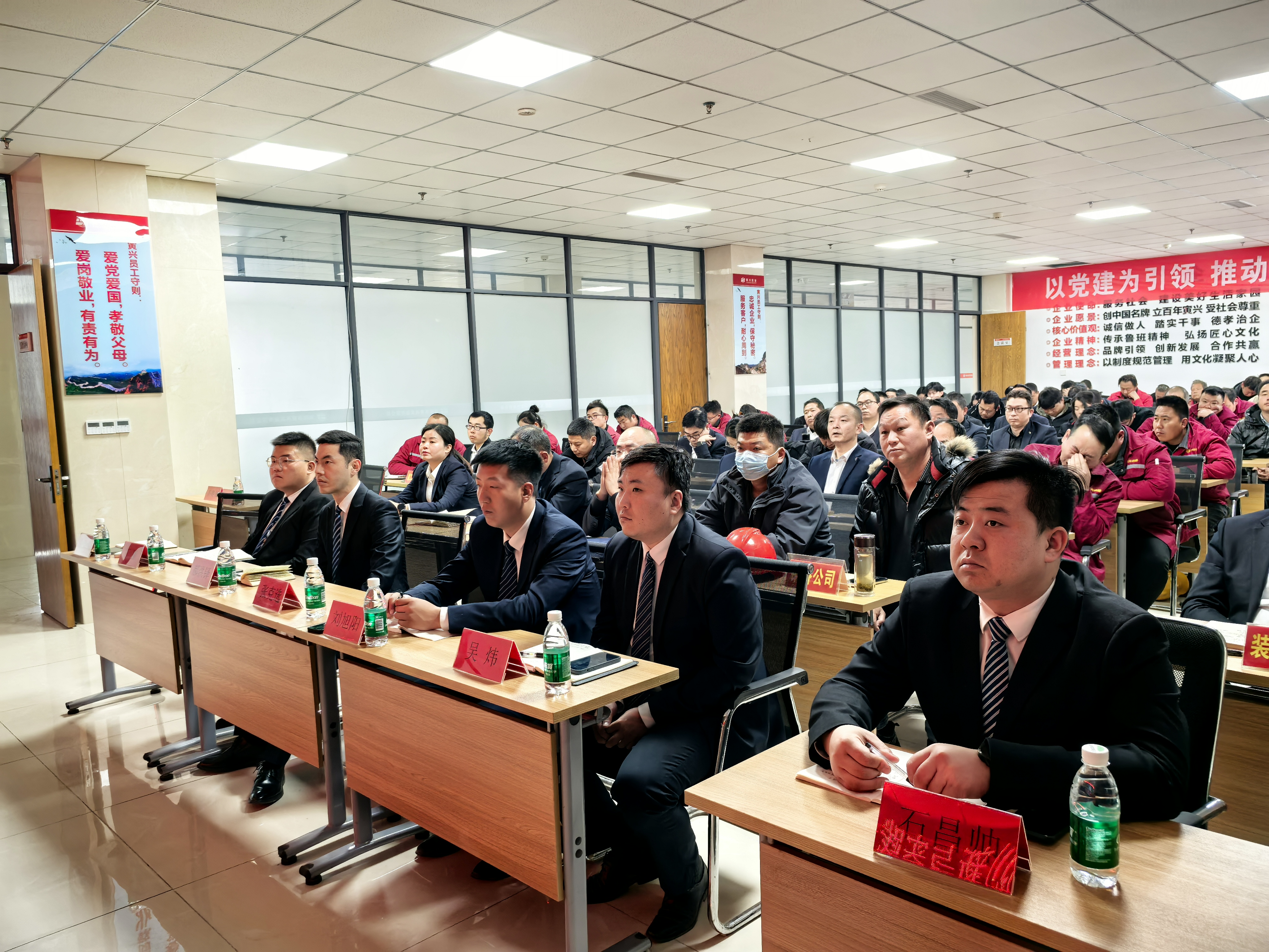牧原建筑攜手寅興實業(yè)開展安全培訓專題活動，共筑安全生產新防線